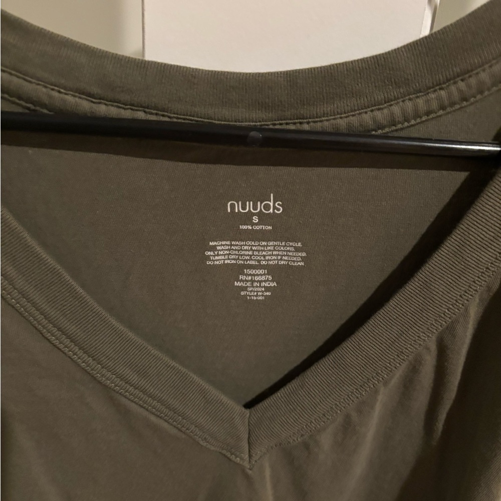 Nuuds vneck olive shirt small